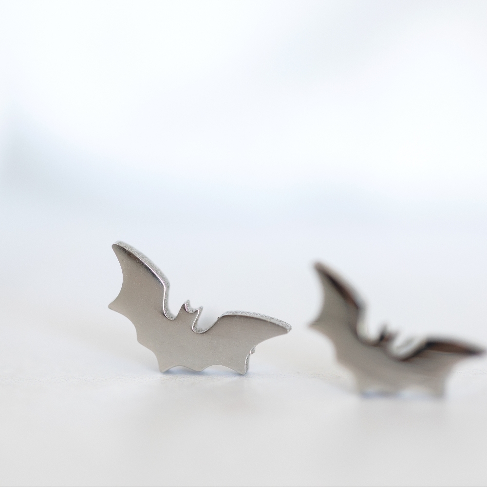 🔹️Sale🔹️2/$30 - Batman Earring Studs - Only 1 left! - Picture 3 of 5